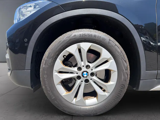 BMW X1 F48 25i xDrive SAG