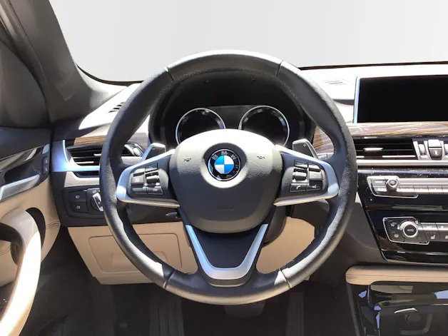 BMW X1 F48 25i xDrive SAG