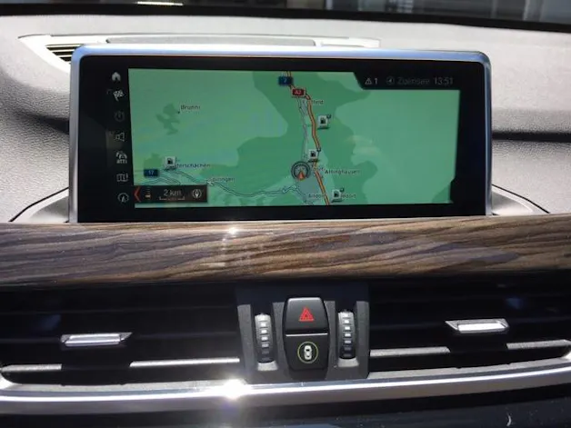 BMW X1 F48 25i xDrive SAG
