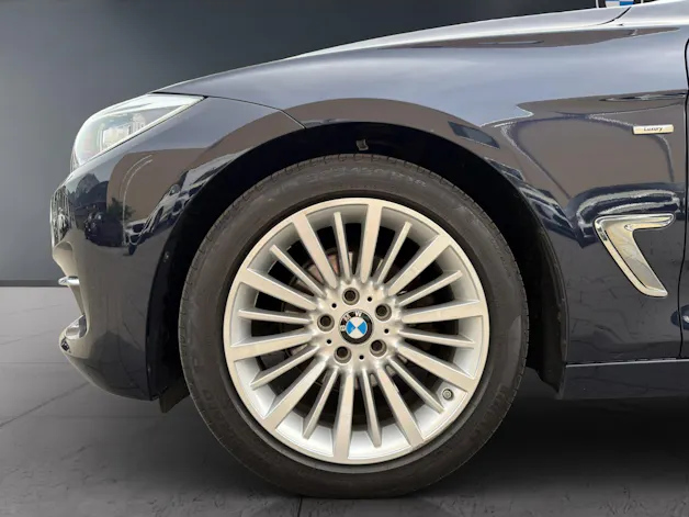 BMW 320i xDrive Gran Turismo