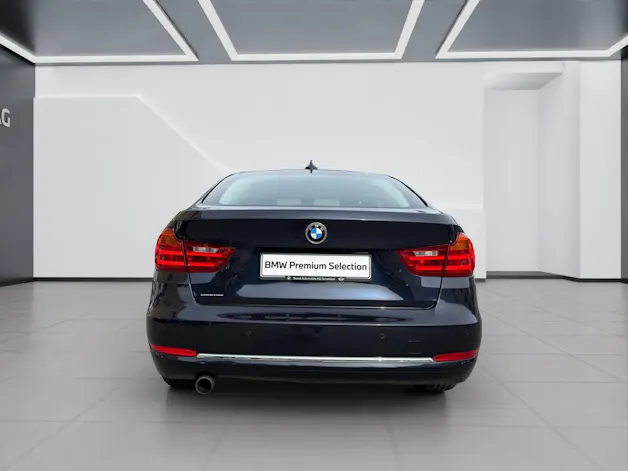 BMW 320i xDrive Gran Turismo