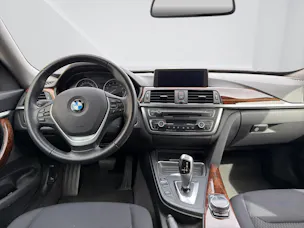 BMW 320i xDrive Gran Turismo