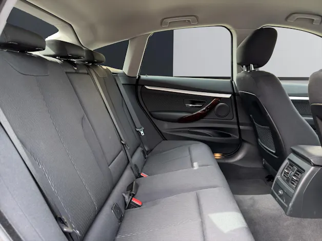 BMW 320i xDrive Gran Turismo