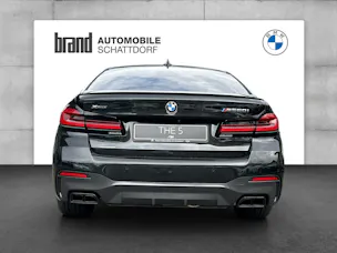 BMW M550i xDrive SAG
