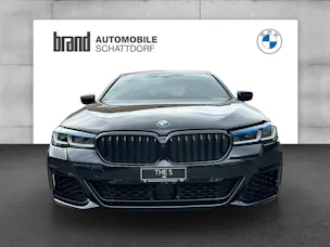 BMW M550i xDrive SAG