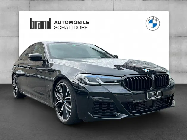 BMW M550i xDrive SAG