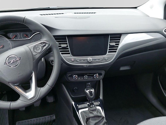 Vehicle image 4 Vehicle image 4