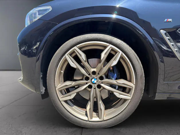 BMW X3 M40i