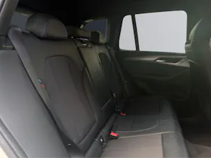 BMW X3 20d xDrive paddles