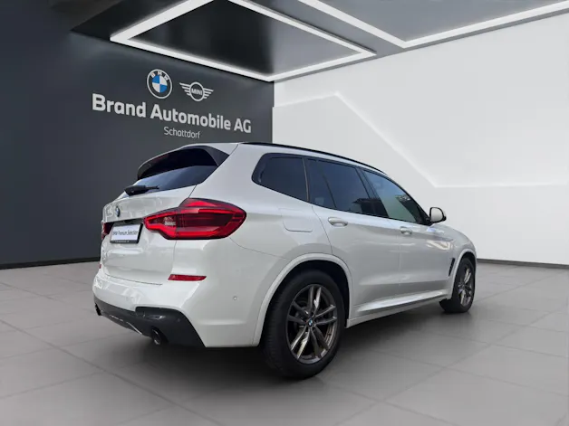 BMW X3 20d xDrive paddles