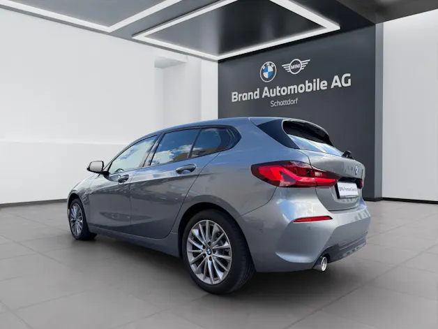 BMW 118i Sport Line