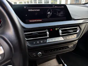 BMW 118i Sport Line