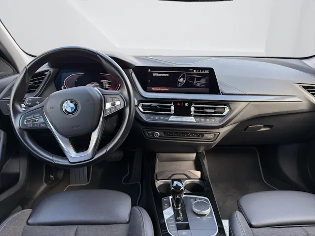 BMW 118i Sport Line