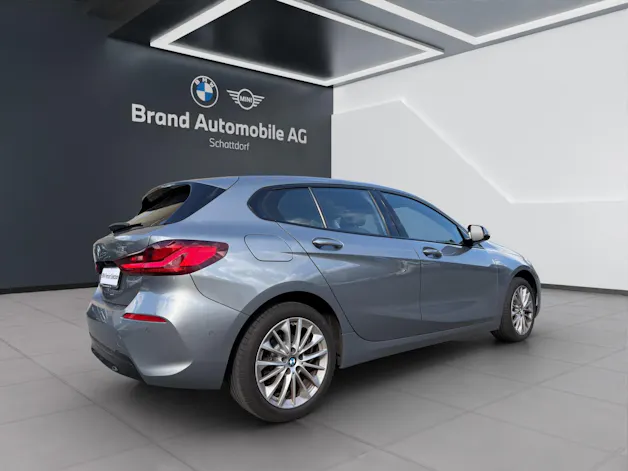 BMW 118i Sport Line