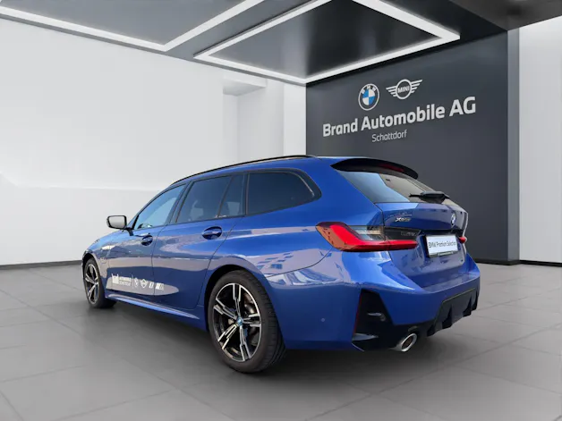 BMW 330e xDrive SAG Touring