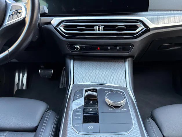 BMW 330e xDrive SAG Touring