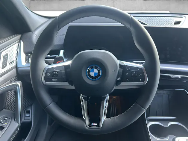 BMW iX2 30 xDrive