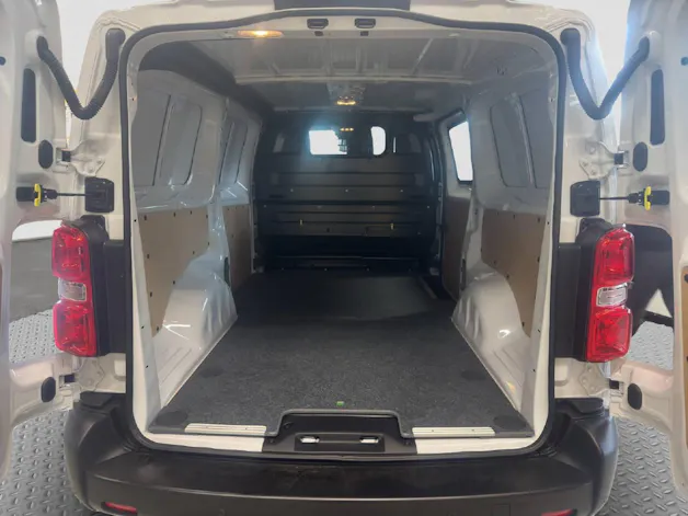 Toyota PROACE Van L2 2.0 D Advanced
