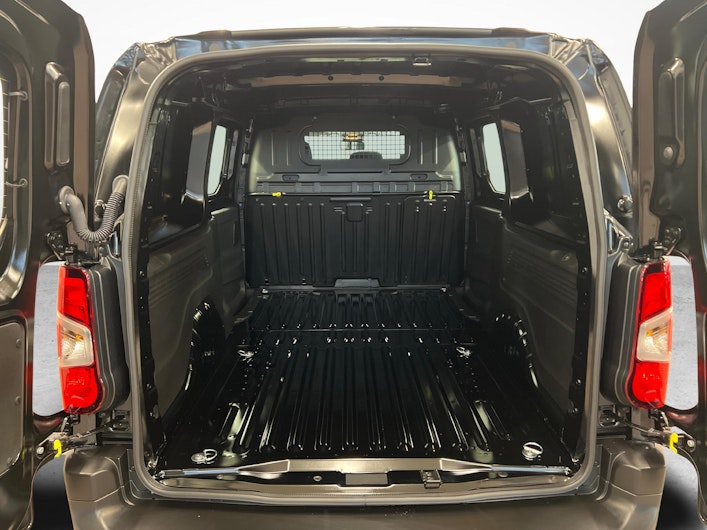 Vehicle image TOYOTA PROACE CITY