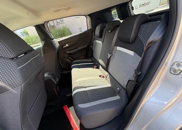 Vehicle image 30 Vehicle image 30