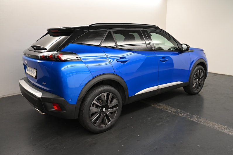 Vehicle image PEUGEOT 2008