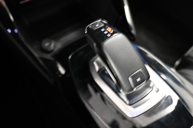 Vehicle image PEUGEOT 2008