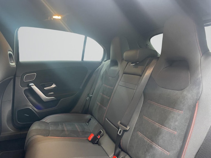 Vehicle image MERCEDES-BENZ A 250