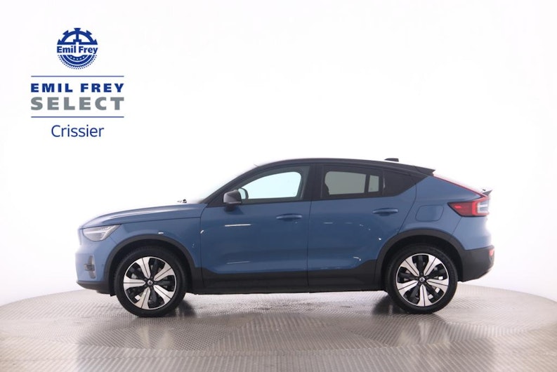 Vehicle image VOLVO C40