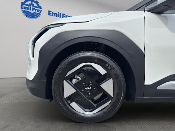 Vehicle image 11 Vehicle image 11