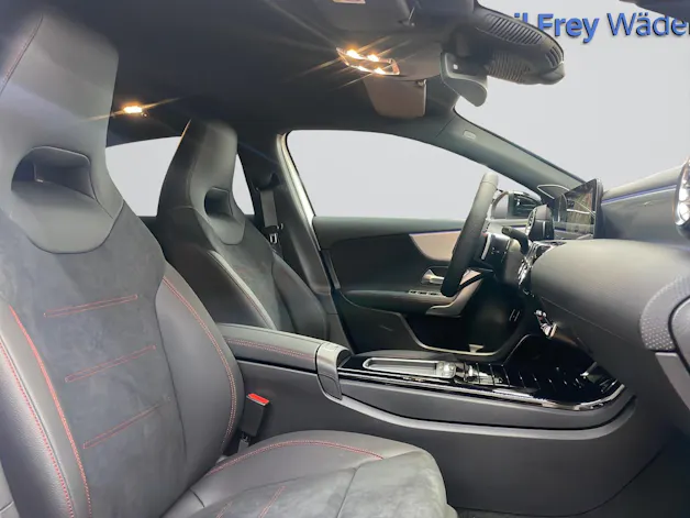 Mercedes-Benz A 250 e EQ Star AMG Line