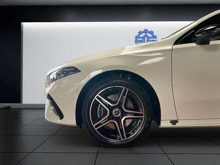 Vehicle image MERCEDES-BENZ A 250