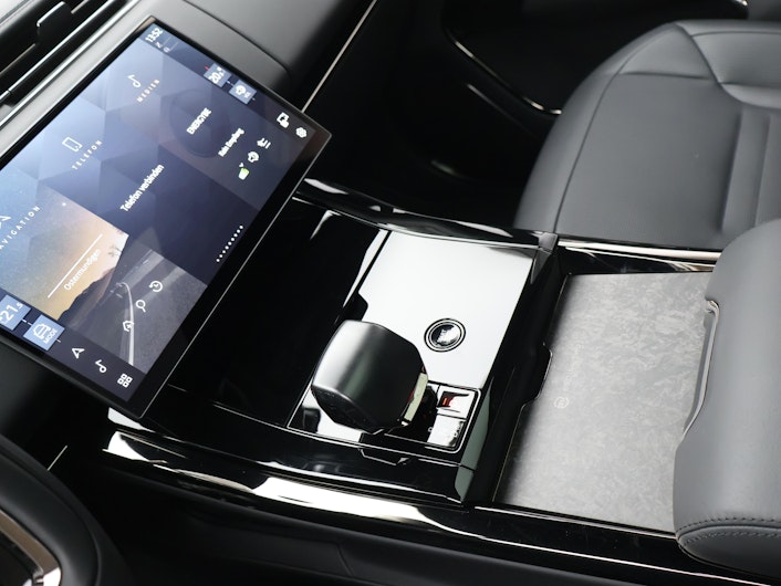 Vehicle image LAND ROVER RANGE ROVER SPORT