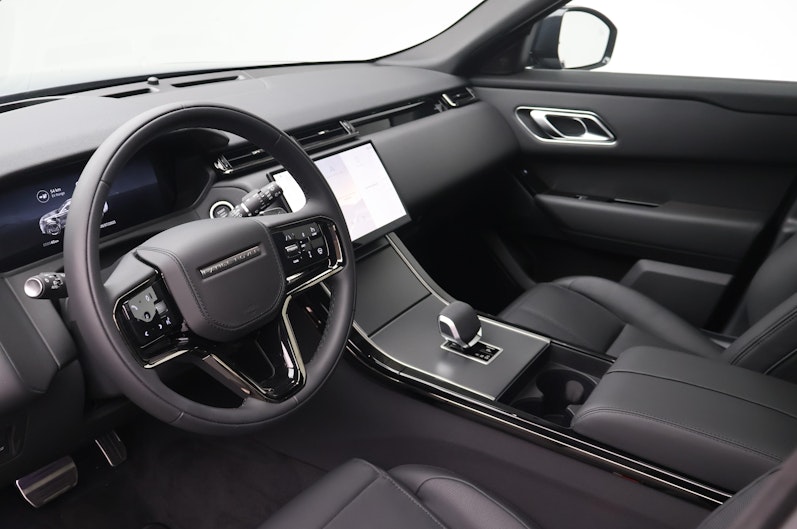 Vehicle image LAND ROVER RANGE ROVER VELAR