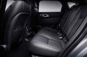 Vehicle image LAND ROVER Range Rover Velar 2.0 P400e Dynamic HSE