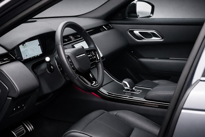 Vehicle image LAND ROVER RANGE ROVER VELAR