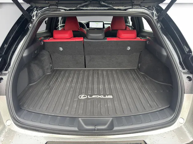 Lexus UX 300h F-Sport