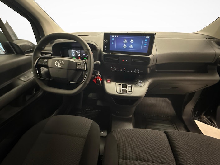 Vehicle image TOYOTA PROACE CITY