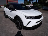 First vehicle image