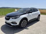 First vehicle image