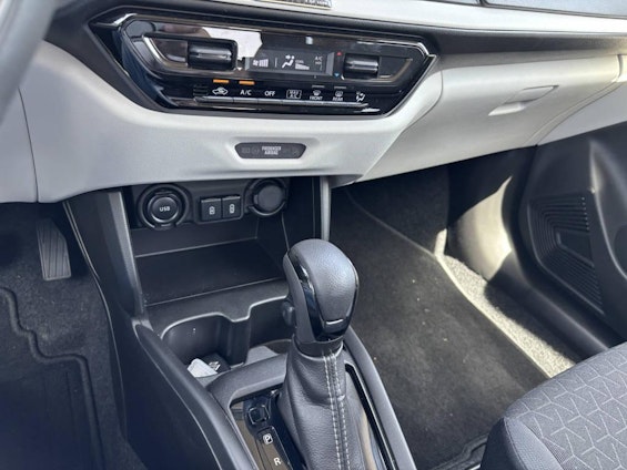 First vehicle image