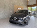 First vehicle image