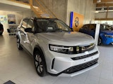 First vehicle image