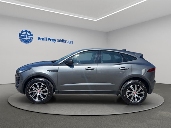 Vehicle image 4 Vehicle image 4