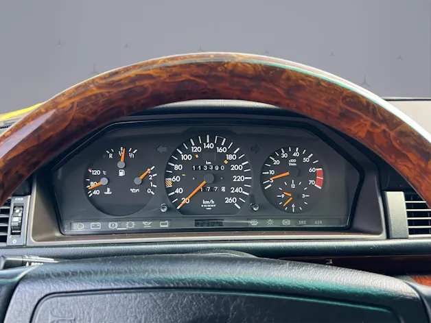 Mercedes-Benz E-Klasse W124 E 500