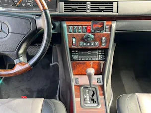 Mercedes-Benz E-Klasse W124 E 500