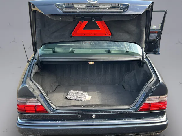 Mercedes-Benz E-Klasse W124 E 500