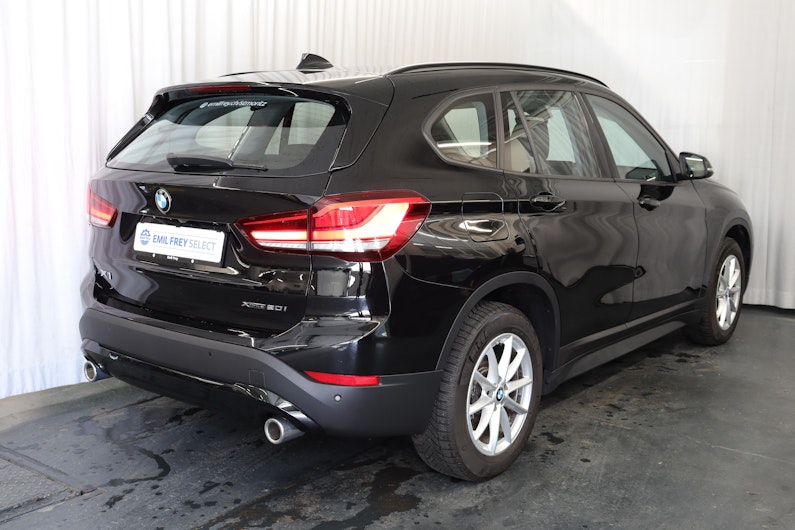 Vehicle image BMW X1