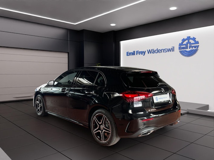 Vehicle image MERCEDES-BENZ A 250