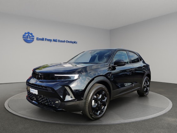 First vehicle image