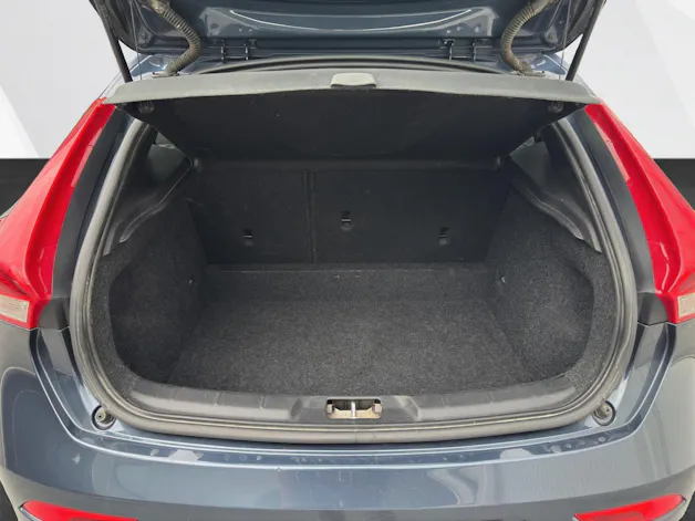 Volvo V40 2.0 D3 Momentum S/S